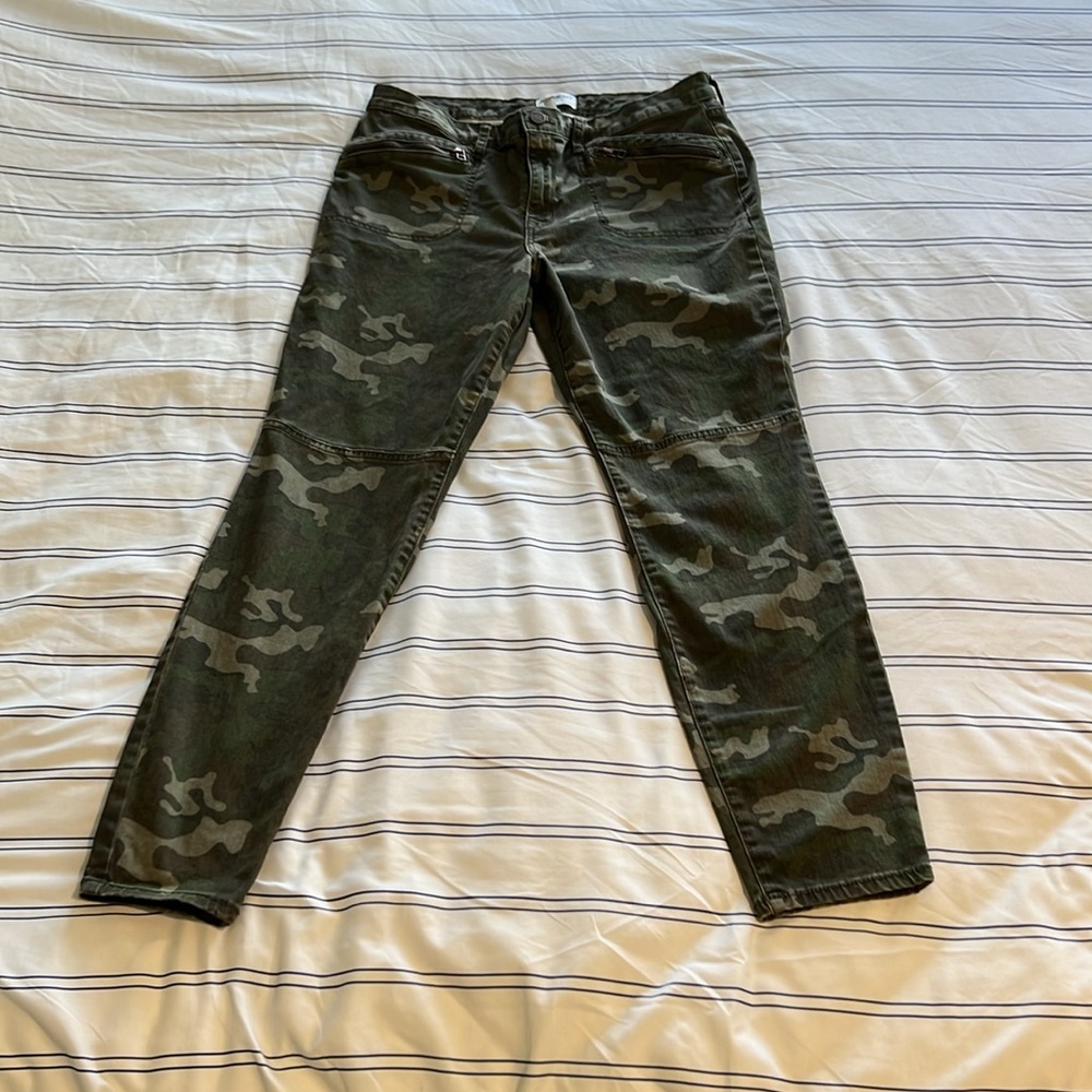 William Rast Straight Leg camo jeans - Picture 4 of 8